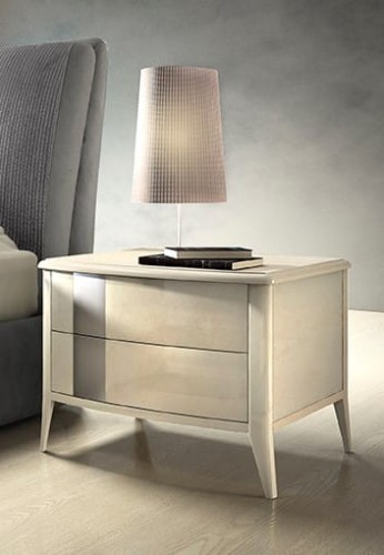 Stolik nocny MONTANA.jpg